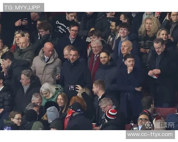 曼联对巴特和斯科尔斯评论利马表示不满认为其言论带有嘲讽意味